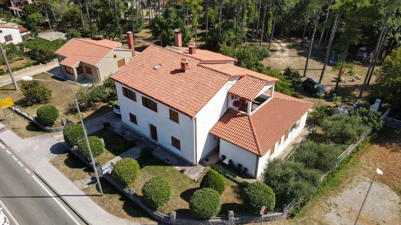House Kontus Hotel Plomin Buitenkant foto